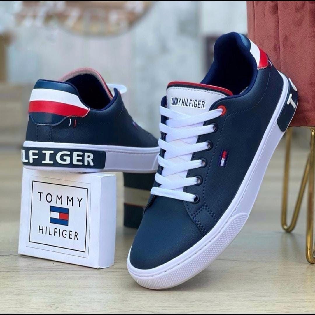 TOMMY HILFIGER