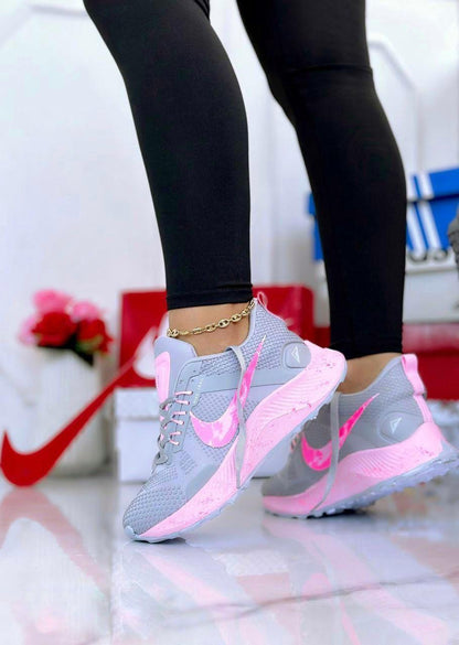 NIKE TRAIL DAMA